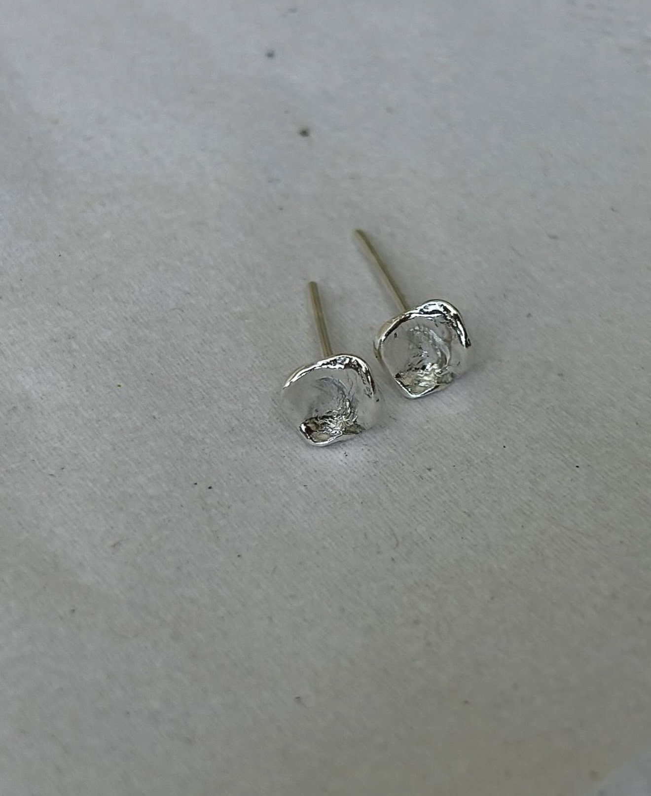 Mikhi Nastaran earrings thumbnail 2